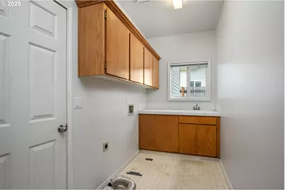 16775 SW Springwater Ln, Beaverton, OR 97006 - Photo 24