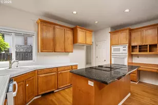 16775 SW Springwater Ln, Beaverton, OR 97006 - Photo 4