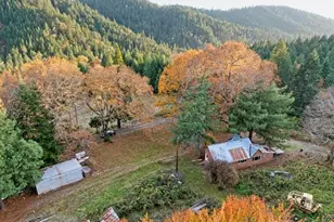 1480 Bridge Ln, Wolf Creek, OR 97497 - Photo 32