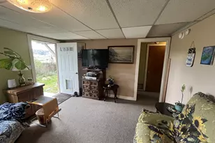82807 Hwy 216, Tygh Valley, OR 97063 - Photo 4