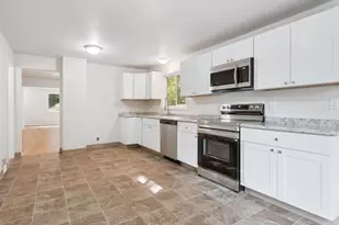 2855 SE 103rd Ave, Portland, OR 97266 - Photo 10