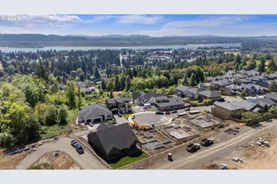 803 N V St, Washougal, WA 98671 - Photo 42