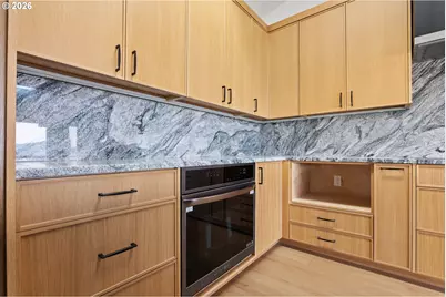 383 Ridgecrest Dr, Roseburg, OR 97471 - Photo 10