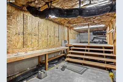 310 SW Mt Adams St, McMinnville, OR 97128 - Photo 40