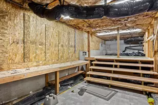 310 SW Mount Adams St, McMinnville, OR 97128 - Photo 40