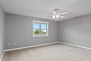 310 SW Mount Adams St, McMinnville, OR 97128 - Photo 24