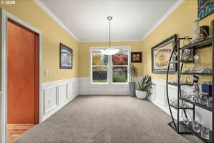 377 NE 49th Ave, Hillsboro, OR 97124 - Photo 14