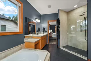 377 NE 49th Ave, Hillsboro, OR 97124 - Photo 24