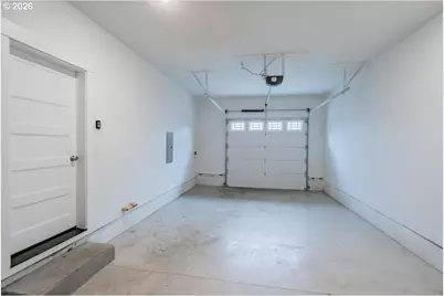 66 N 8th St, Lebanon, OR 97355 - Photo 22