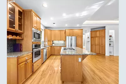 9731 NW Bartholomew Dr, Portland, OR 97229 - Photo 18