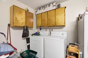 602 N Dolash Ct, Newberg, OR 97132 - Photo 18