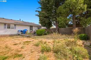 602 N Dolash Ct, Newberg, OR 97132 - Photo 26