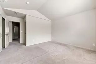 10517 NE Summer Falls St, Hillsboro, OR 97006 - Photo 14