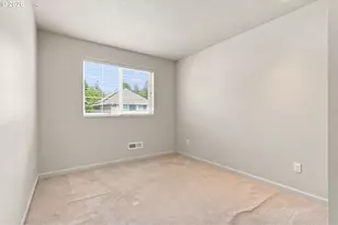 10517 NE Summer Falls St, Hillsboro, OR 97006 - Photo 24
