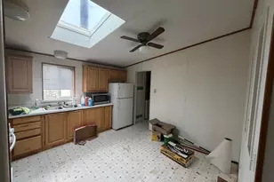 252 NW 20th St, Newport, OR 97365 - Photo 4