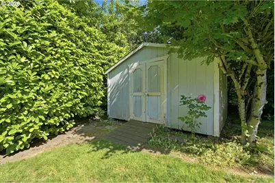 1595 NW 1st St, Gresham, OR 97030 - Photo 40
