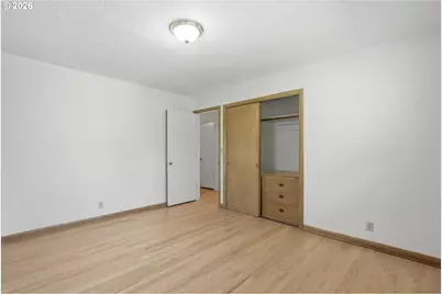 1595 NW 1st St, Gresham, OR 97030 - Photo 24