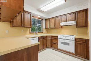 1595 NW 1st St, Gresham, OR 97030 - Photo 12