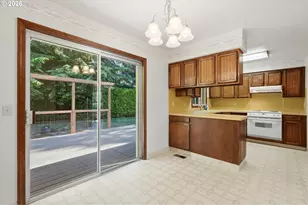 1595 NW 1st St, Gresham, OR 97030 - Photo 10