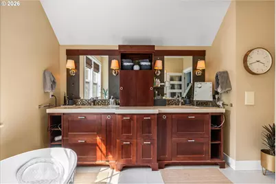 401 9th St, Lake Oswego, OR 97034 - Photo 24