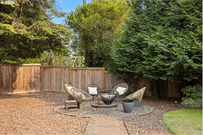 401 9th St, Lake Oswego, OR 97034 - Photo 42