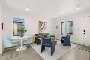 9939 SE Cottage Ln, Milwaukie, OR 97222 - Photo 4