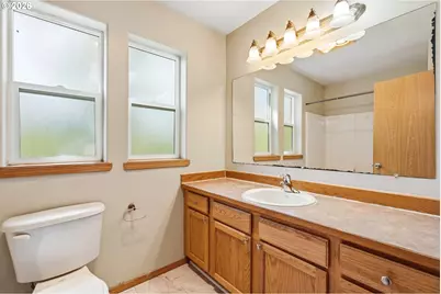 9307 N Haven Ave, Portland, OR 97203 - Photo 16