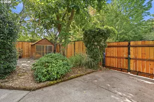 9307 N Haven Ave, Portland, OR 97203 - Photo 26