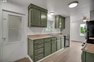 17240 SW Eldorado Dr, Portland, OR 97224 - Photo 8