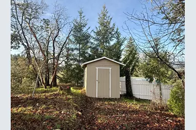 4447 Melrose Rd, Roseburg, OR 97471 - Photo 44