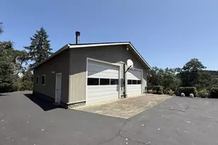 4447 Melrose Rd, Roseburg, OR 97471 - Photo 20