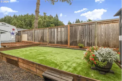 1095 S 59th St, Springfield, OR 97478 - Photo 32