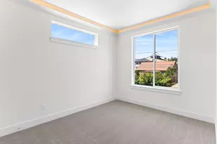 NE Ainsworth St, Portland, OR 97211 - Photo 32