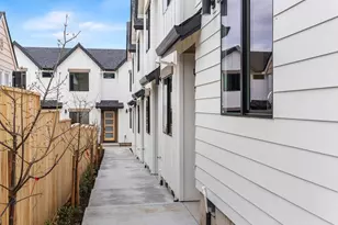 NE Ainsworth St, Portland, OR 97211 - Photo 36