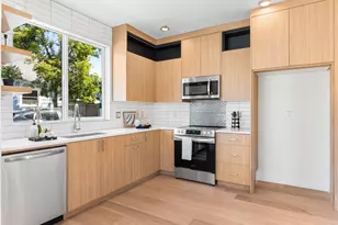 NE Ainsworth St, Portland, OR 97211 - Photo 24