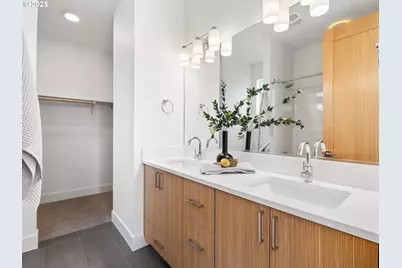 Ne Ainsworth St, Portland, OR 97211 - Photo 16