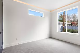 NE Ainsworth St, Portland, OR 97211 - Photo 46