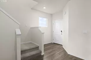 2294 Killian Spring Dr, Woodburn, OR 97071 - Photo 6