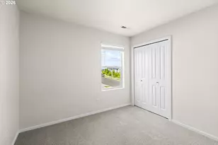 2294 Killian Spring Dr, Woodburn, OR 97071 - Photo 32