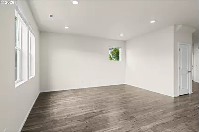2294 Killian Spring Dr, Woodburn, OR 97071 - Photo 14
