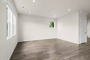 2294 Killian Spring Dr, Woodburn, OR 97071 - Photo 14