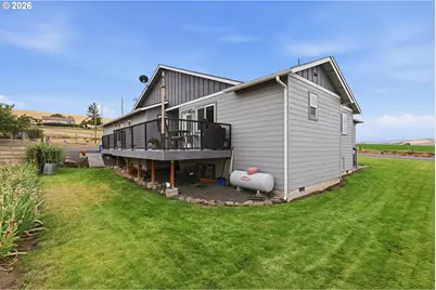 226 SE Heimrich St, Dufur, OR 97021 - Photo 30