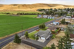226 SE Heimrich St, Dufur, OR 97021 - Photo 44