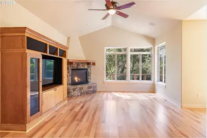 10140 Pine Ridge Dr, Manzanita, OR 97130 - Photo 22