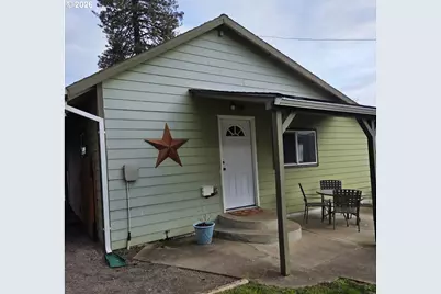 208 S Swiegle Ave, Molalla, OR 97038 - Photo 18