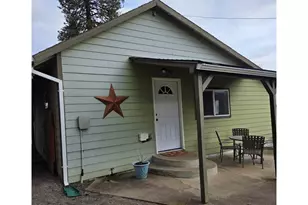 208 S Swiegle Ave, Molalla, OR 97038 - Photo 18