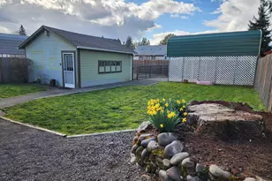 208 S Swiegle Ave, Molalla, OR 97038 - Photo 22