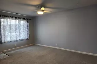 208 S Swiegle Ave, Molalla, OR 97038 - Photo 10