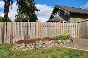 208 S Swiegle Ave, Molalla, OR 97038 - Photo 20