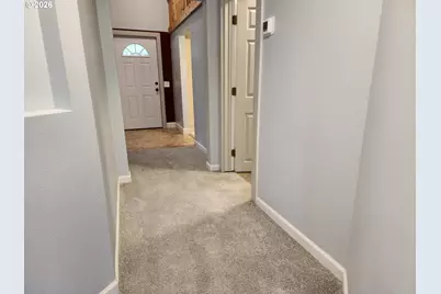 208 S Swiegle Ave, Molalla, OR 97038 - Photo 16